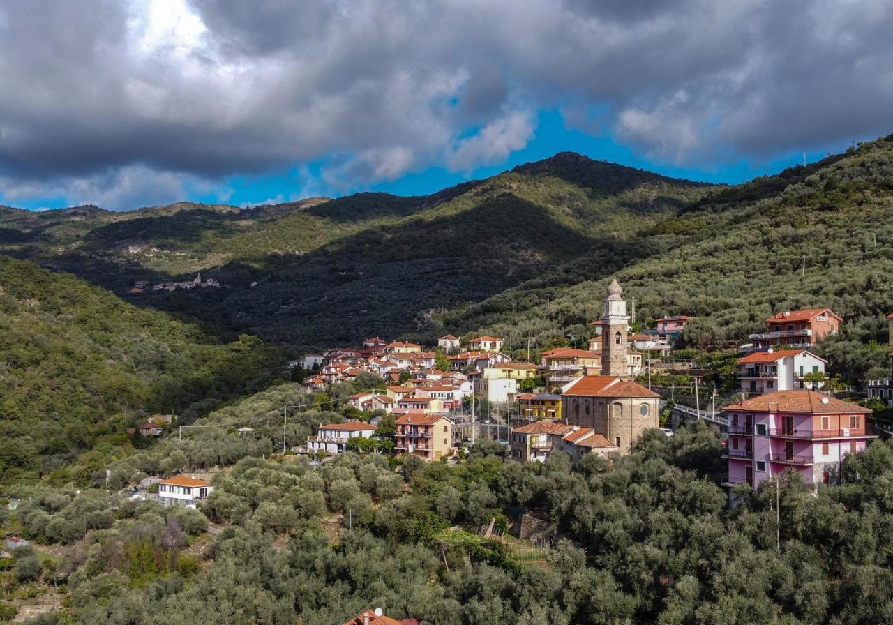 Agriturismo La Rocca San Bartolomeo Al Mare Buitenkant foto