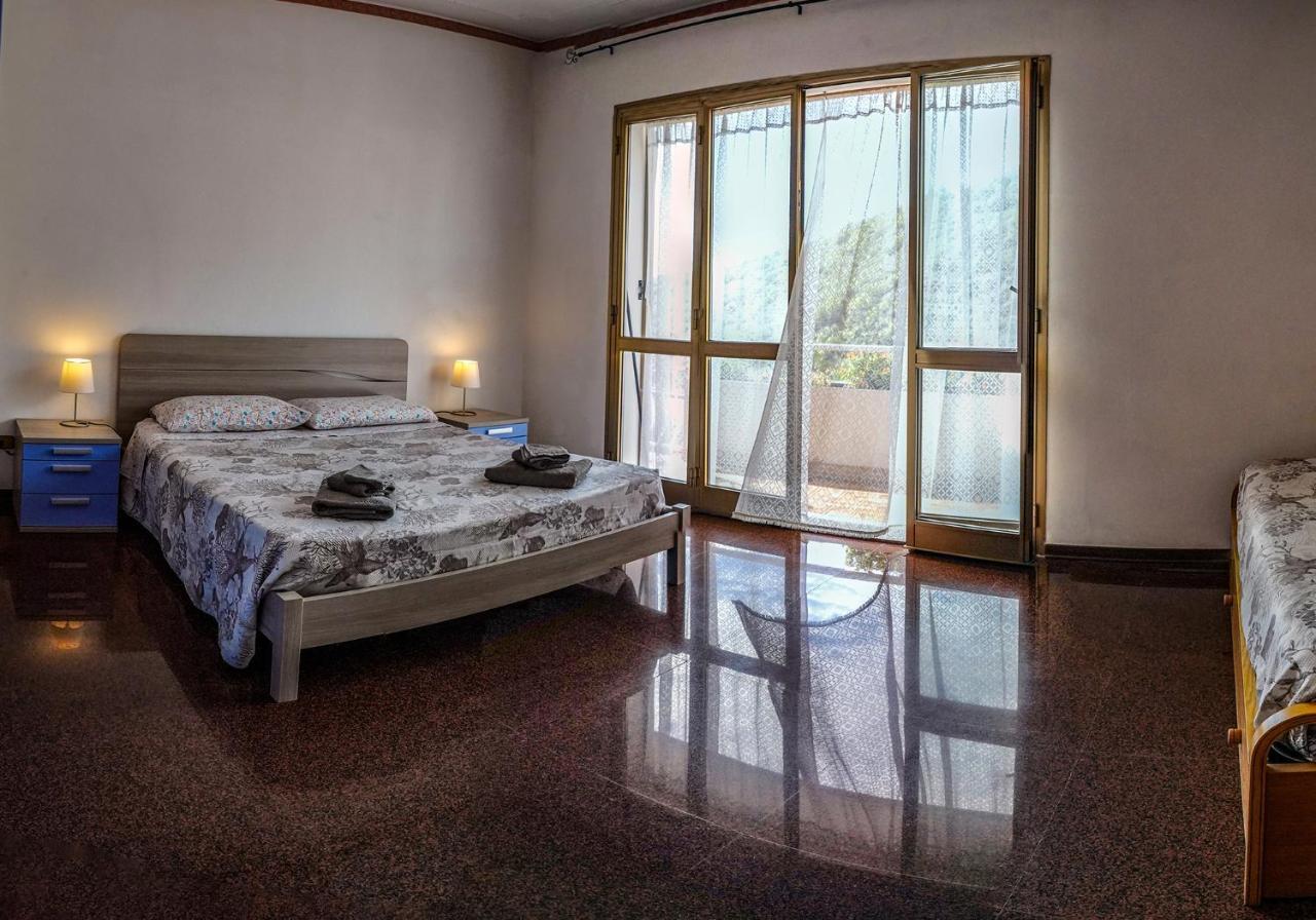 Agriturismo La Rocca San Bartolomeo Al Mare Buitenkant foto