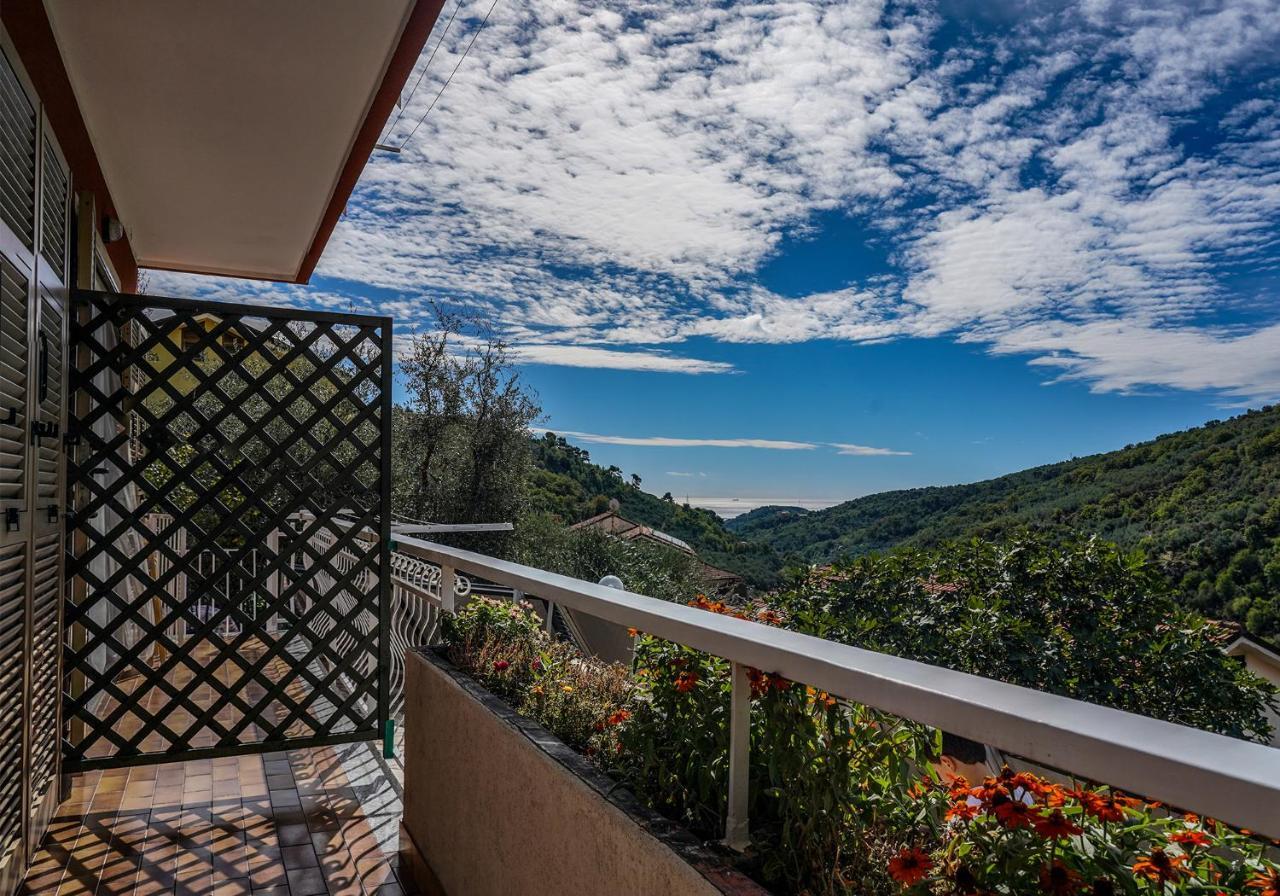 Agriturismo La Rocca San Bartolomeo Al Mare Buitenkant foto
