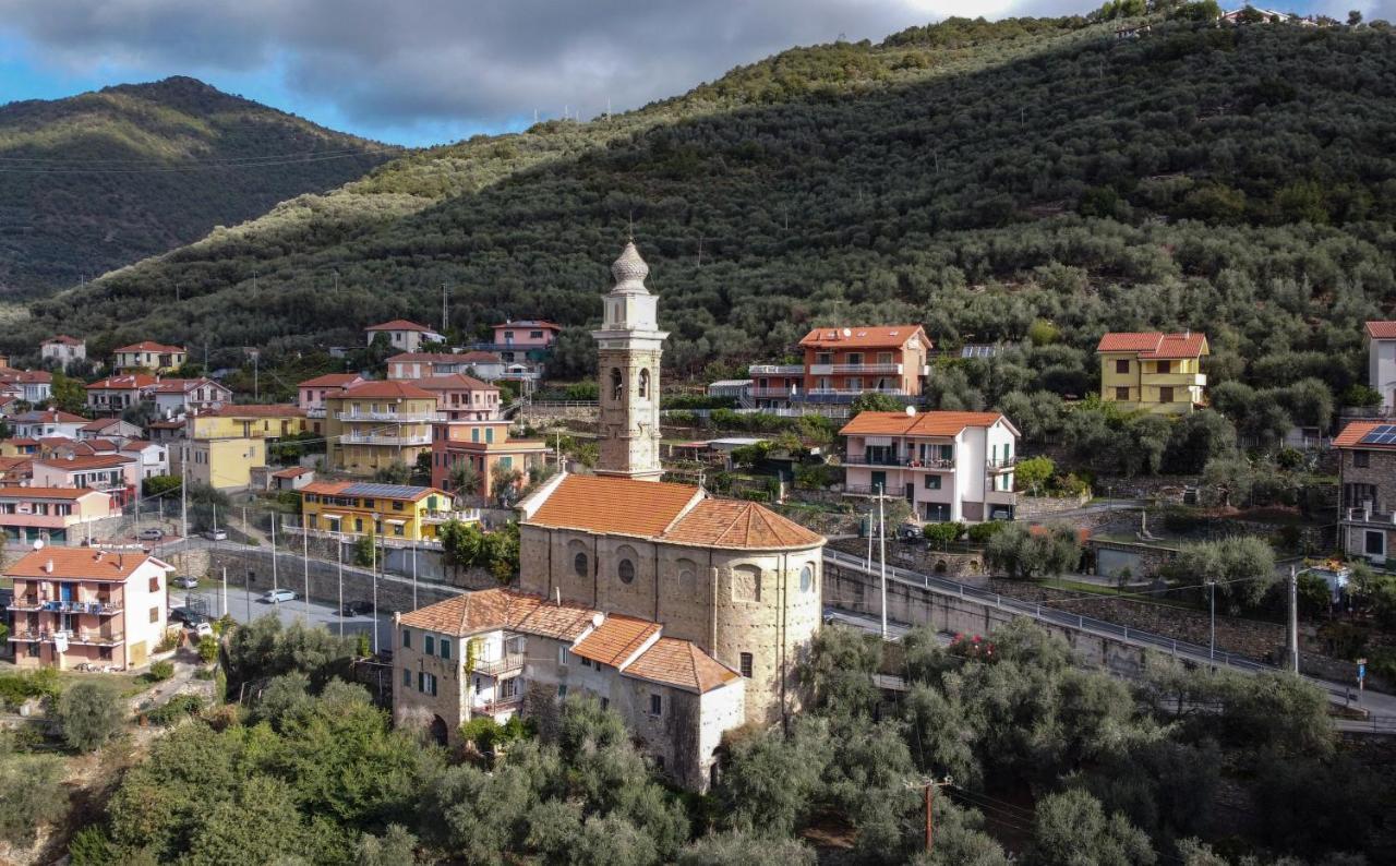 Agriturismo La Rocca San Bartolomeo Al Mare Buitenkant foto